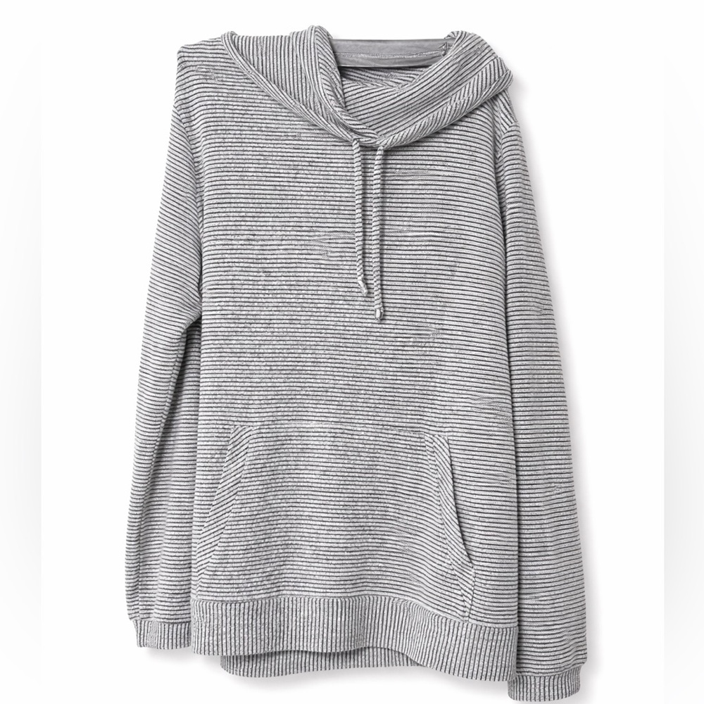 Weekends by Chico’s Gray Striped Cowl Neck Sweater Size 1